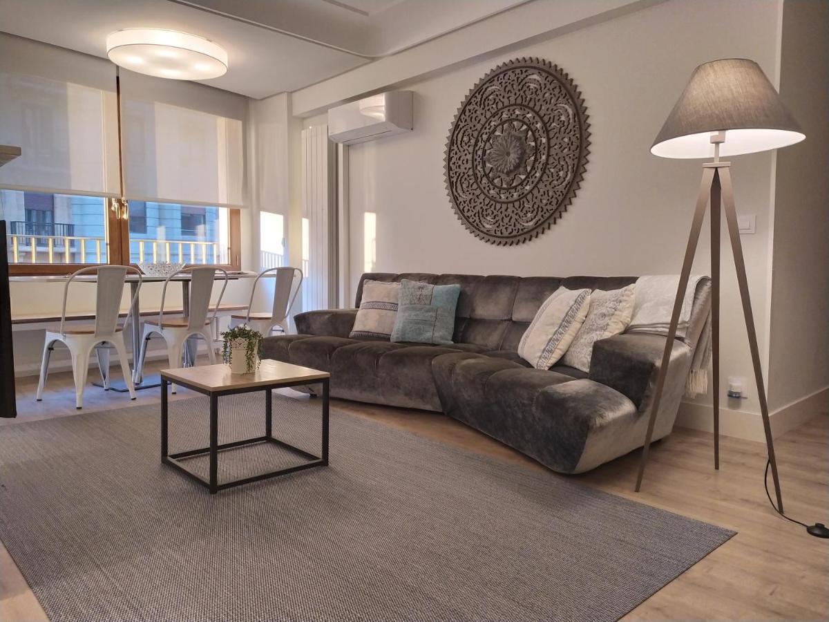 סן סבסטיאן Apartamento Zurriola Luxury - Surf Beach Con Aire Acondicionado מראה חיצוני תמונה